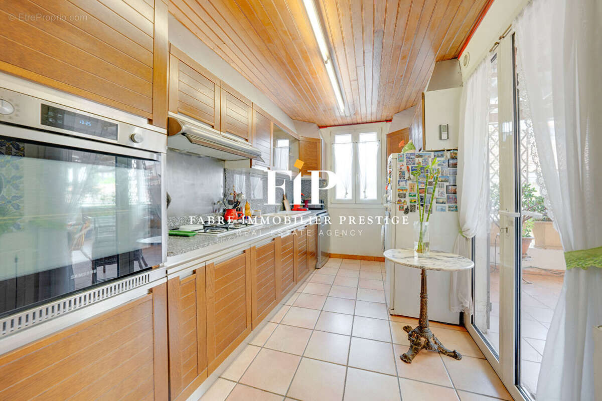 Maison à MARSEILLE-4E