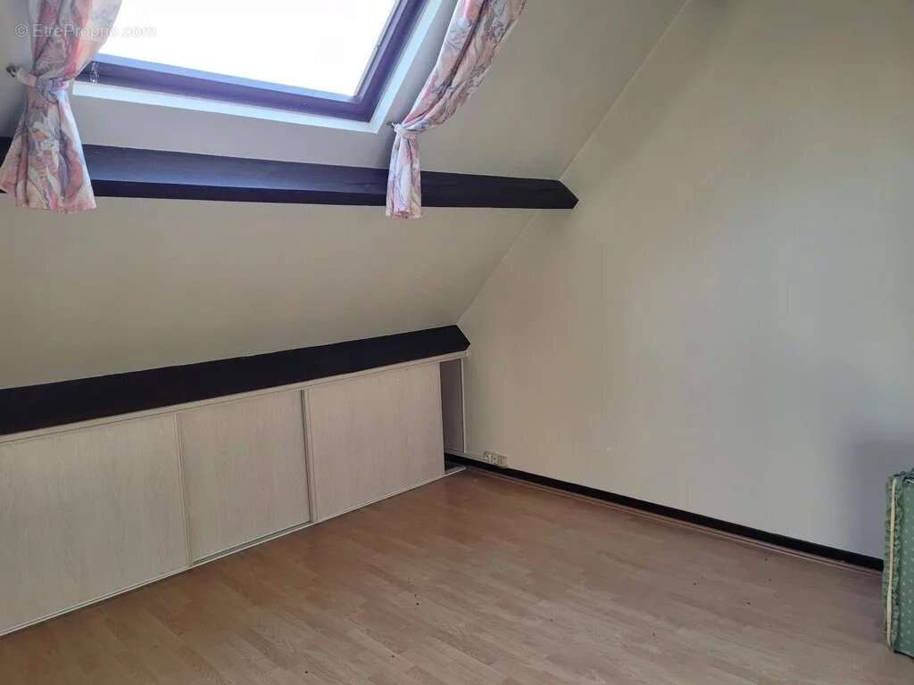 Maison à VADENCOURT