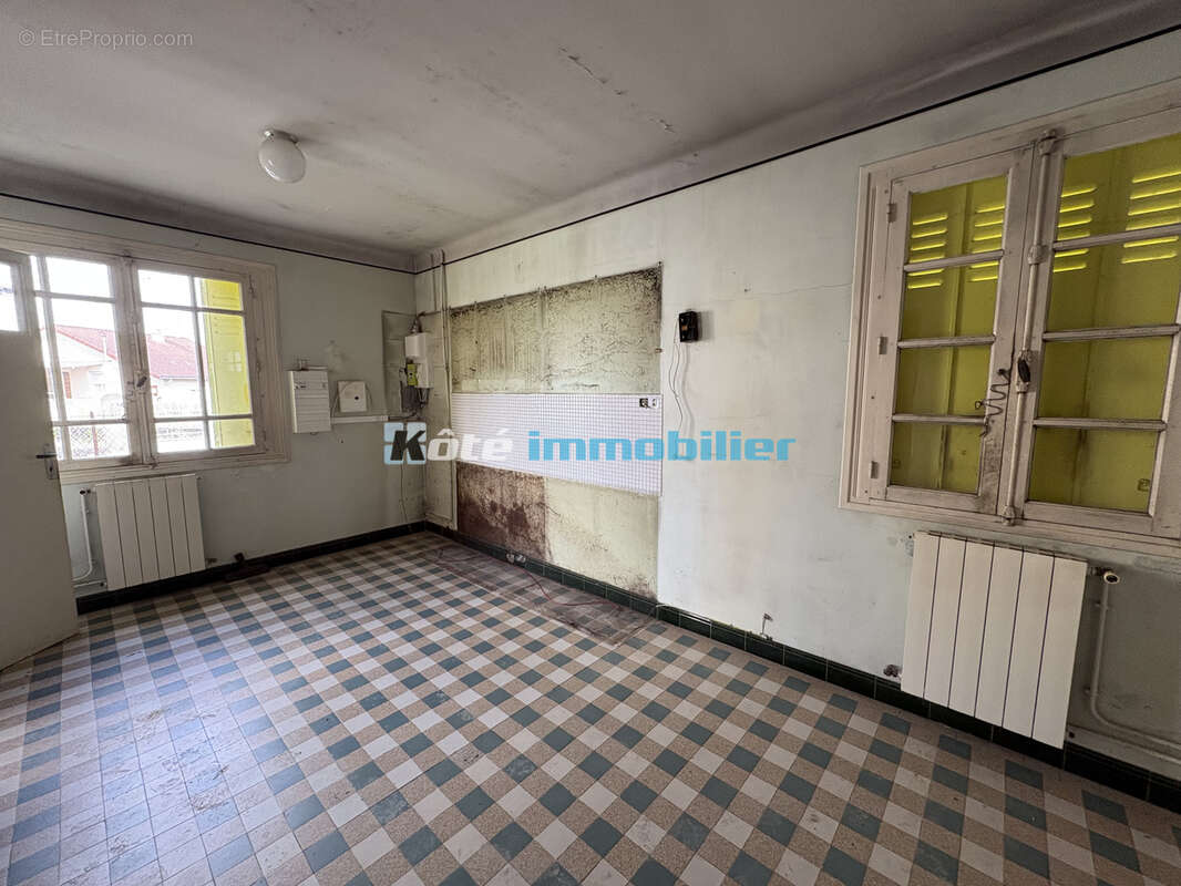 Maison à AUREILHAN