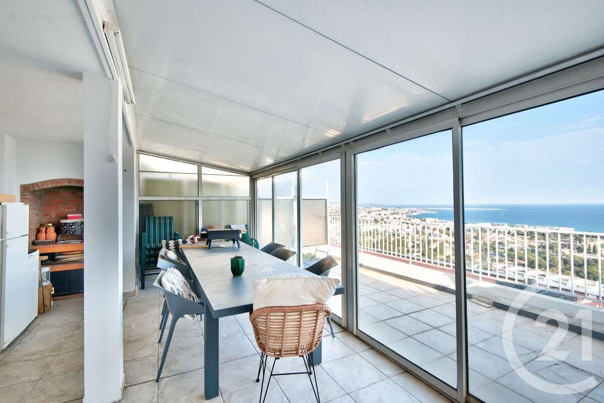 Appartement à CAGNES-SUR-MER