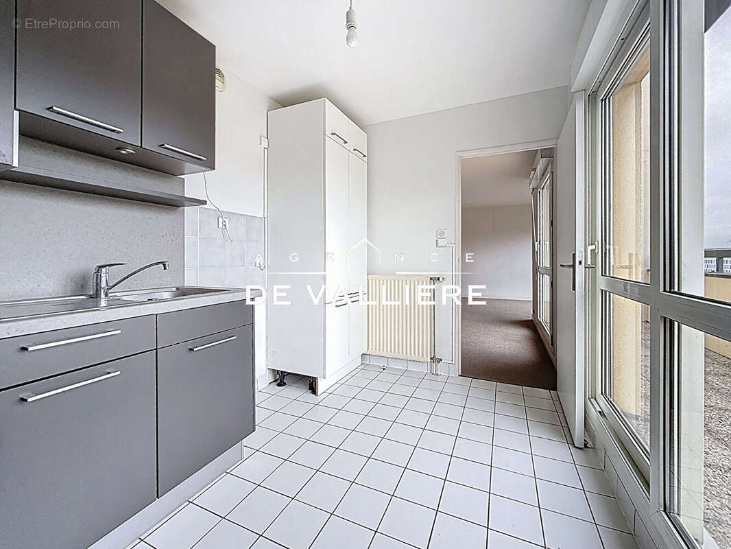 Appartement à RUEIL-MALMAISON