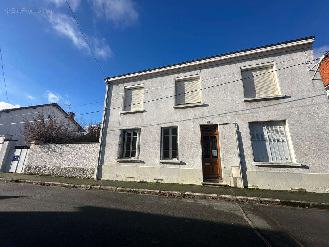 Appartement à RIORGES