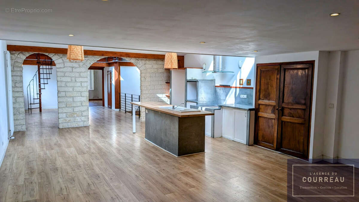 Maison à FABREGUES