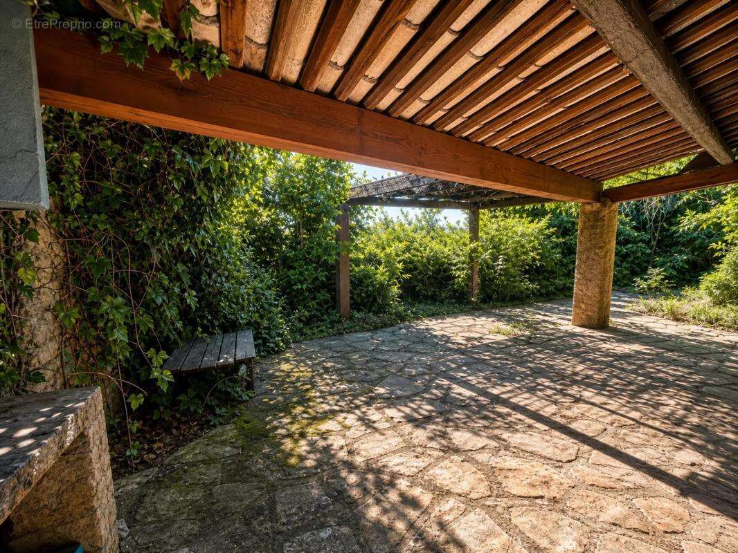 Maison 3 pièces - 57 m² - Esparron-de-Pallières - photo 5
