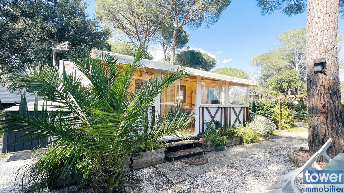 Maison à PUGET-SUR-ARGENS