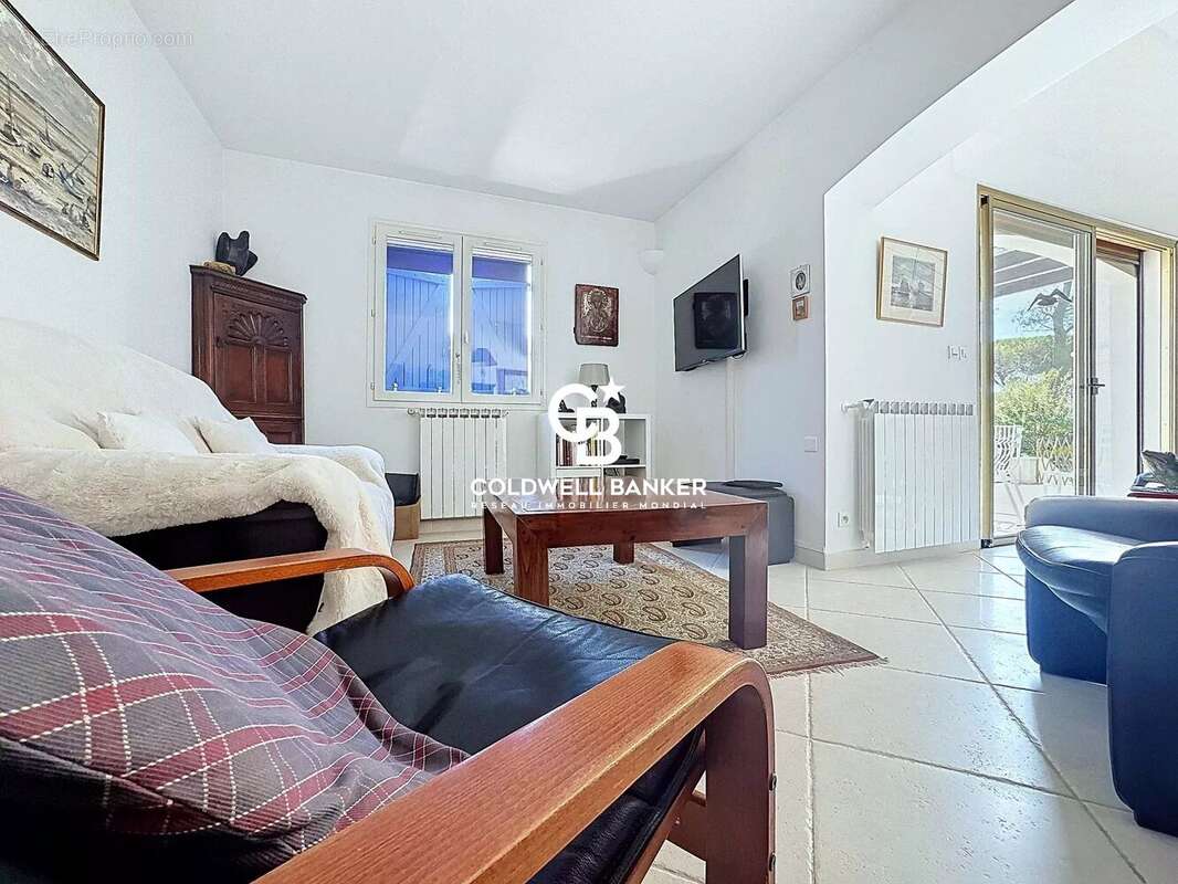 Maison à SAINT-RAPHAEL