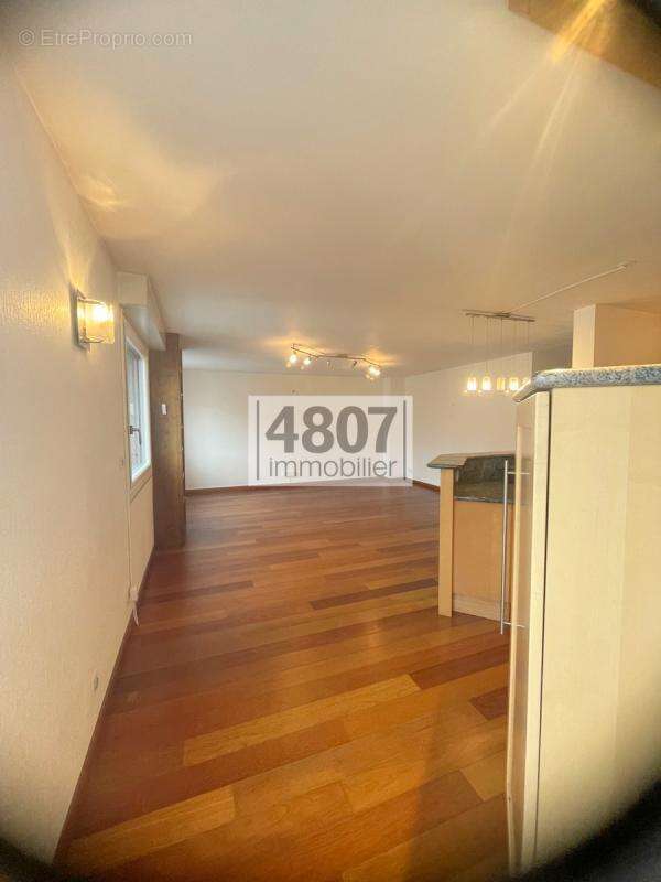 Appartement 69 m² à Annemasse  - photo 5