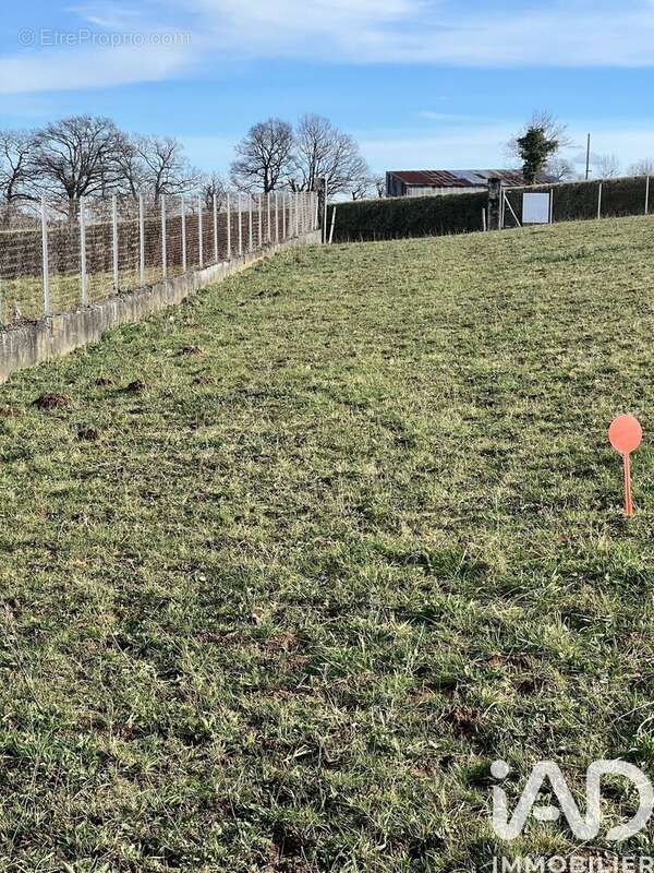 Photo 3 - Terrain à VISKER