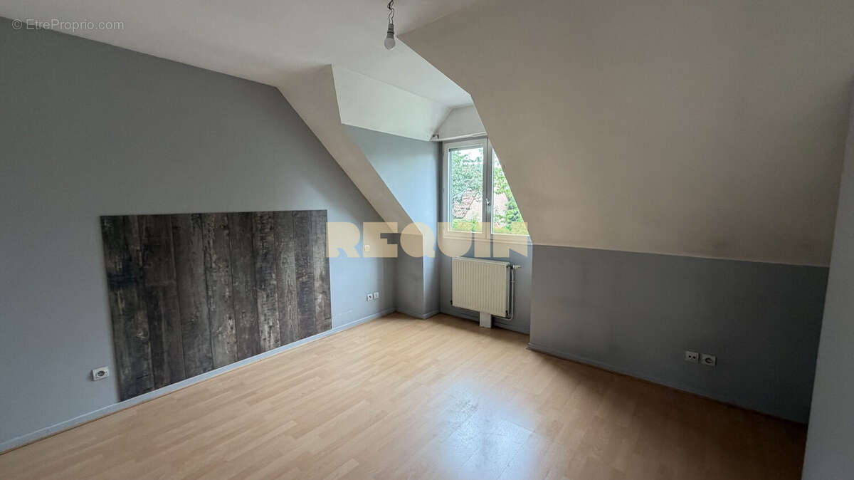 Maison 107 m² à Lille  - photo 9