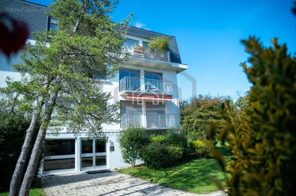 Appartement à DIVONNE-LES-BAINS