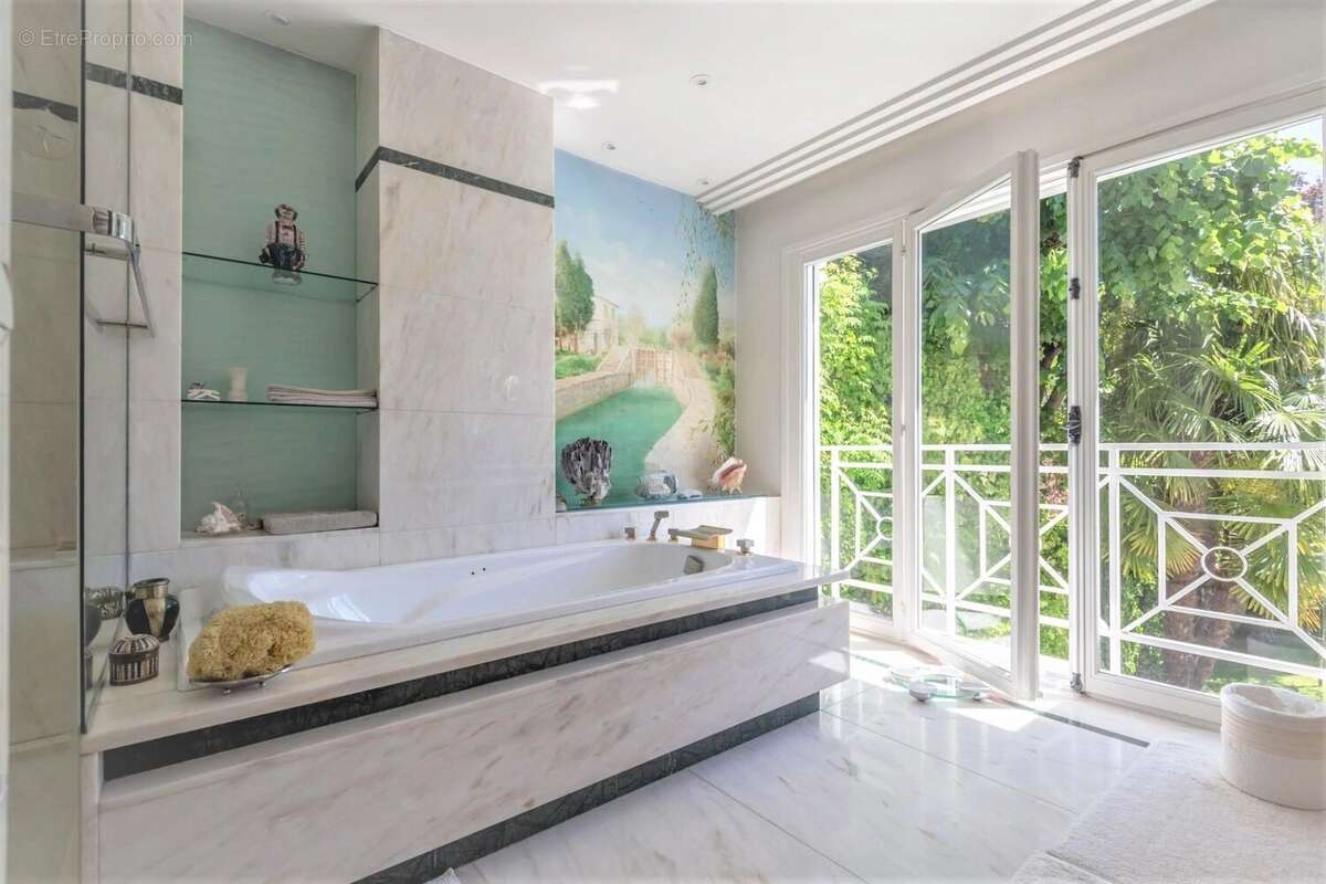 Maison à NOGENT-SUR-MARNE