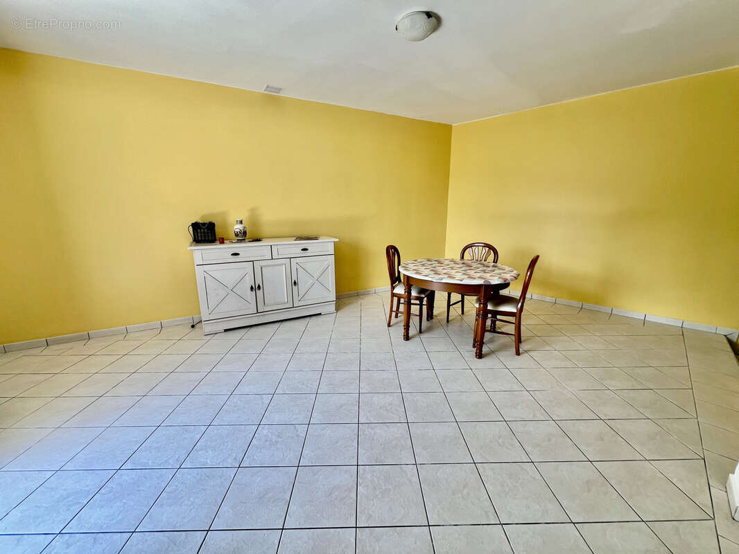 Maison à PETITE-ILE