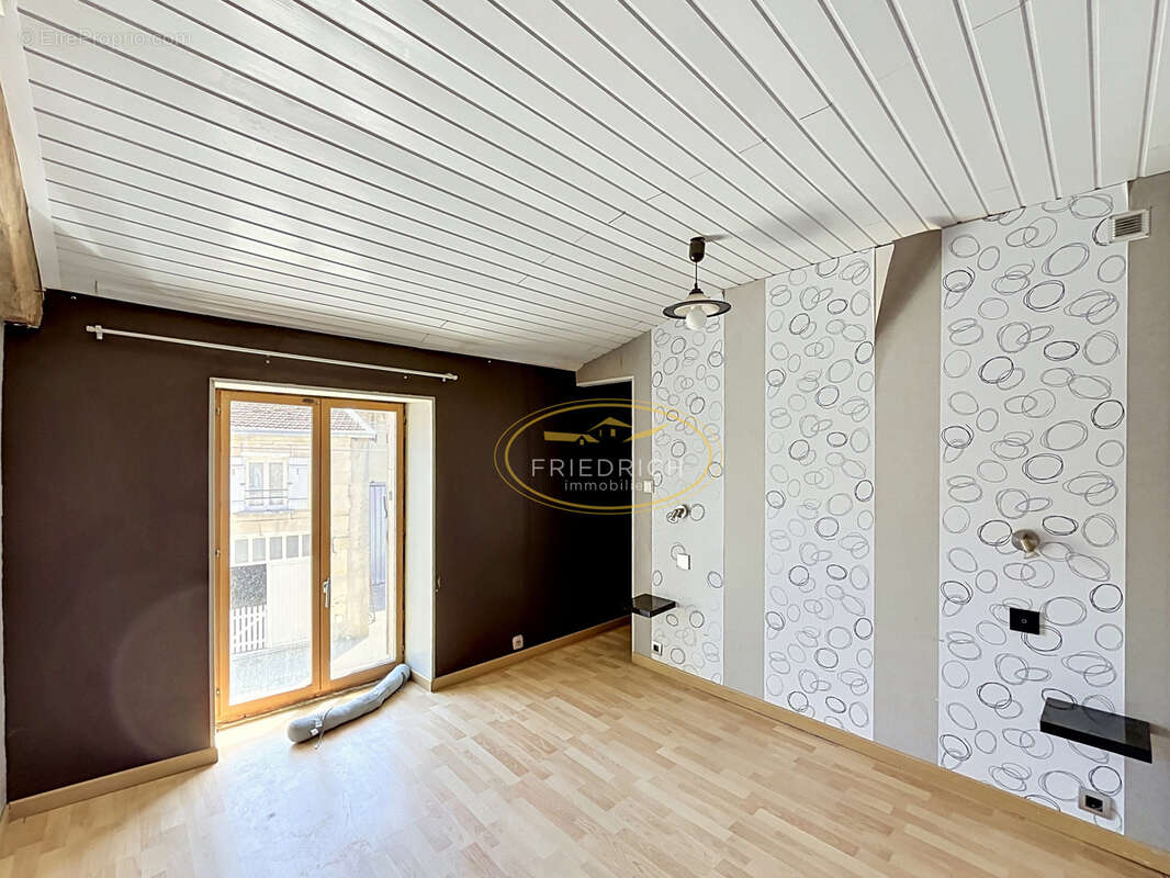 Maison à RESSON