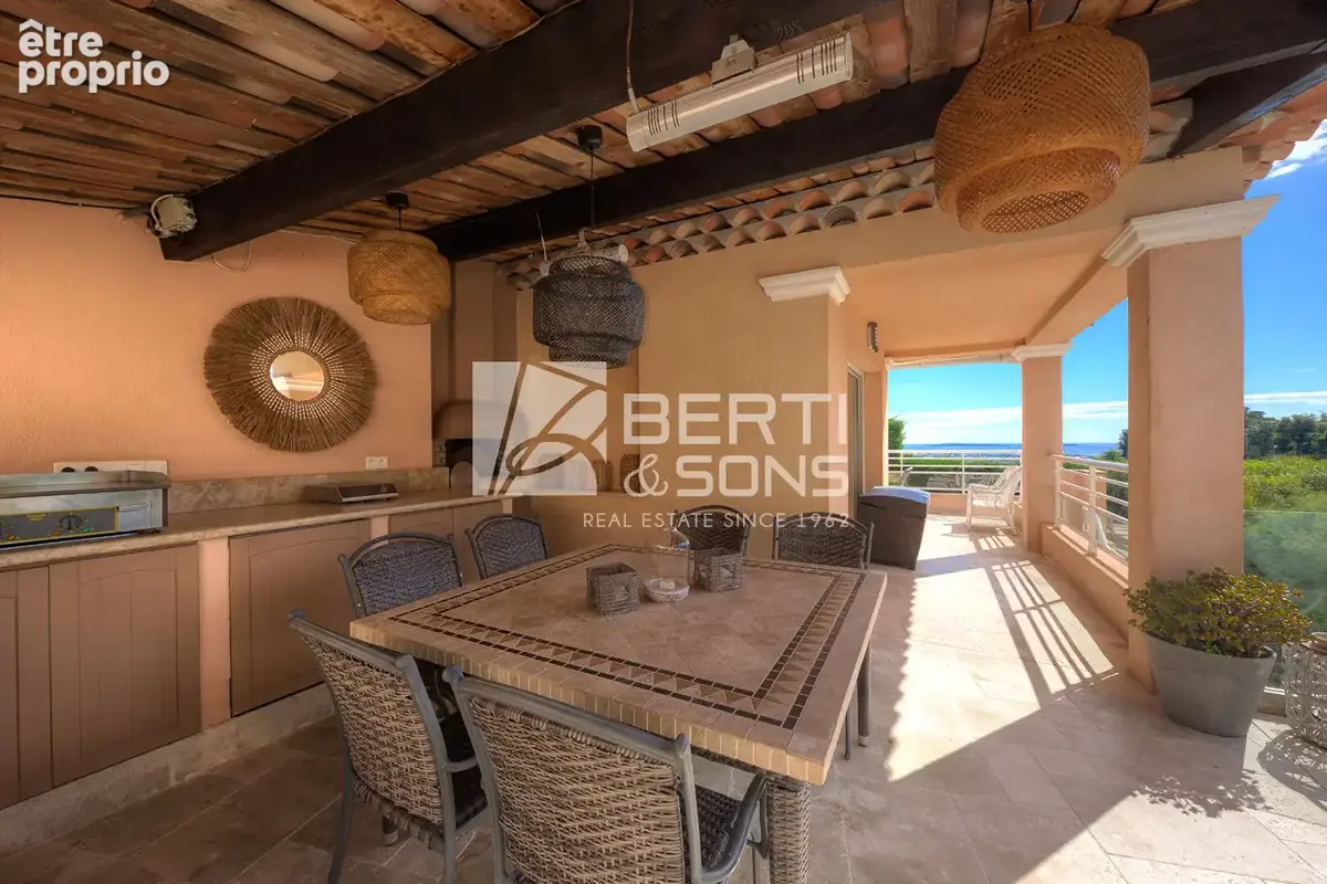 Vue mer - a proximite des commerces - photo 16