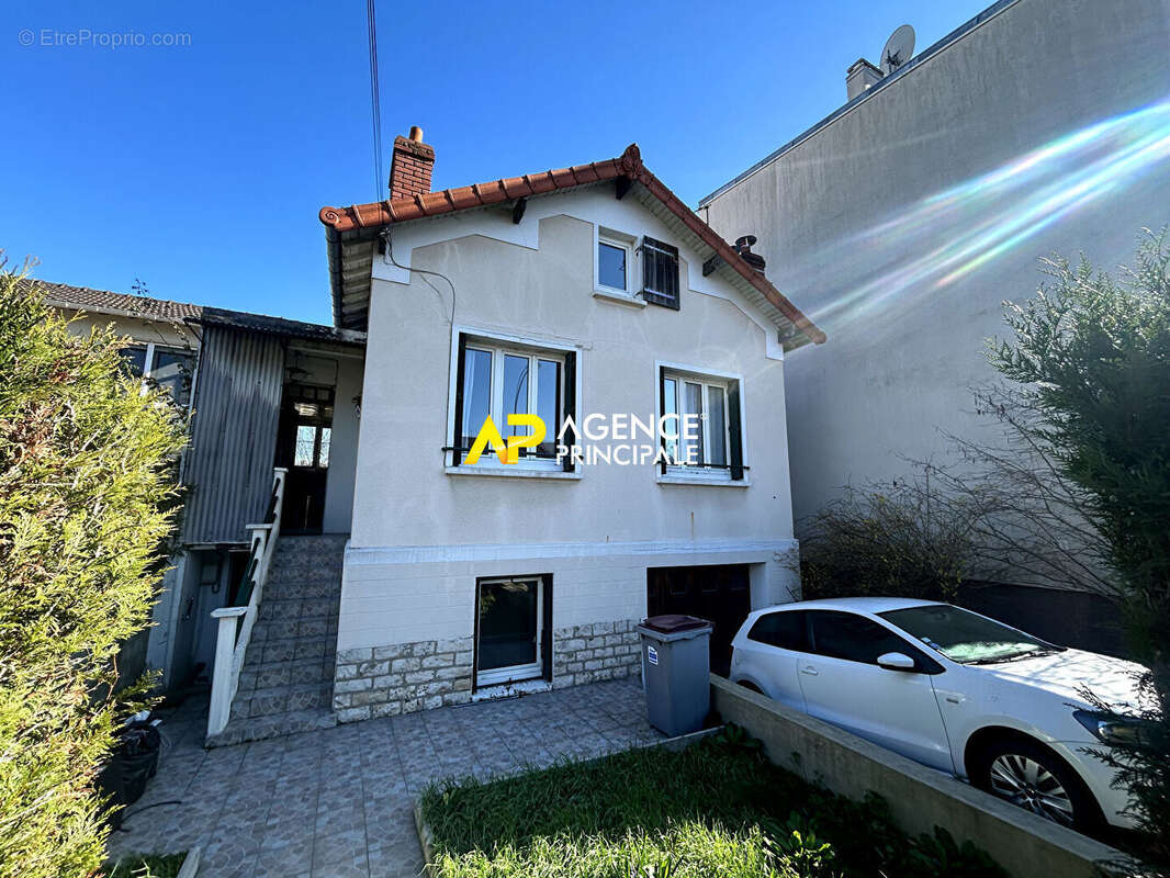Maison à BEZONS
