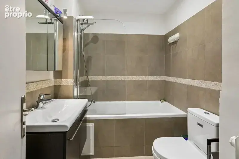 Neuilly sablons/roule:  beau studio de 35,19m² + balcon - photo 13