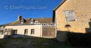 Maison à DOMFRONT-EN-CHAMPAGNE