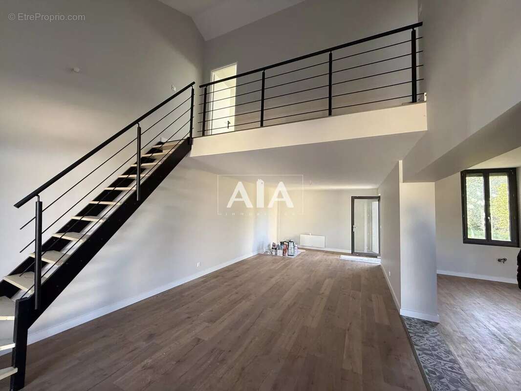 Maison à CHAMPNIERS