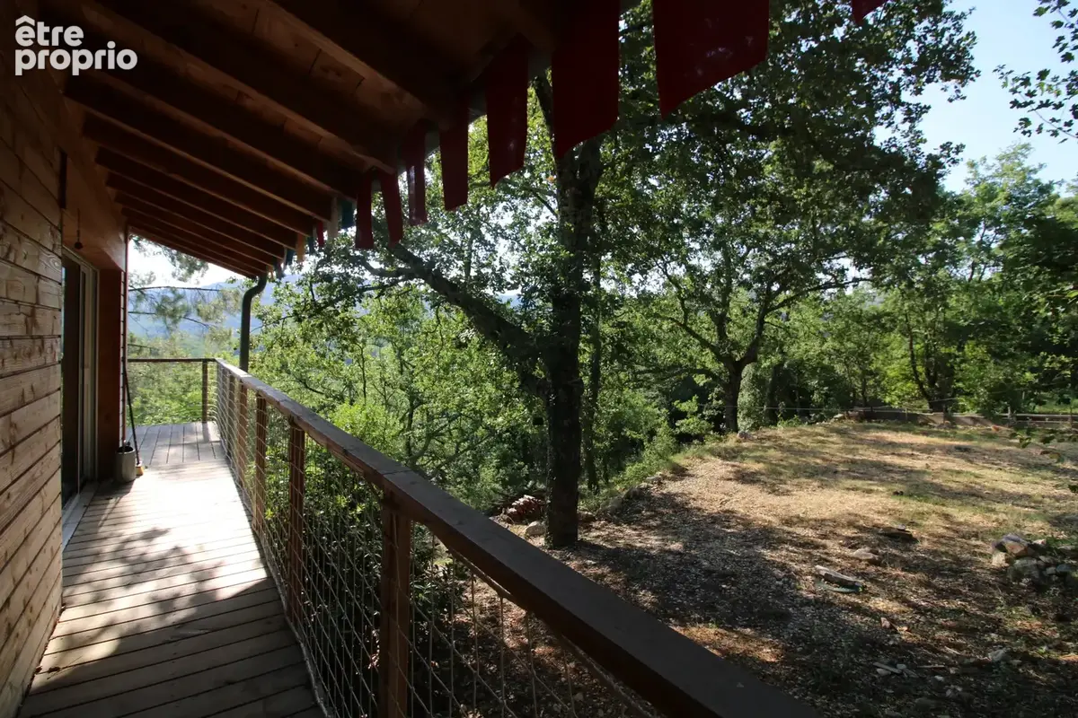 Ravissante maison en bois. vue degagee et environnement preserve. - photo 12