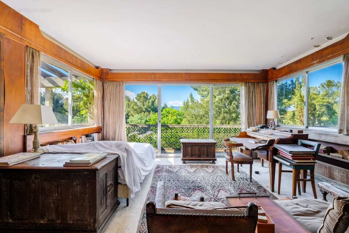 Maison à CAGNES-SUR-MER