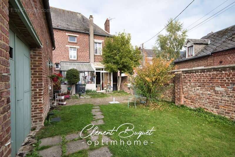 Maison à LE NOUVION-EN-THIERACHE