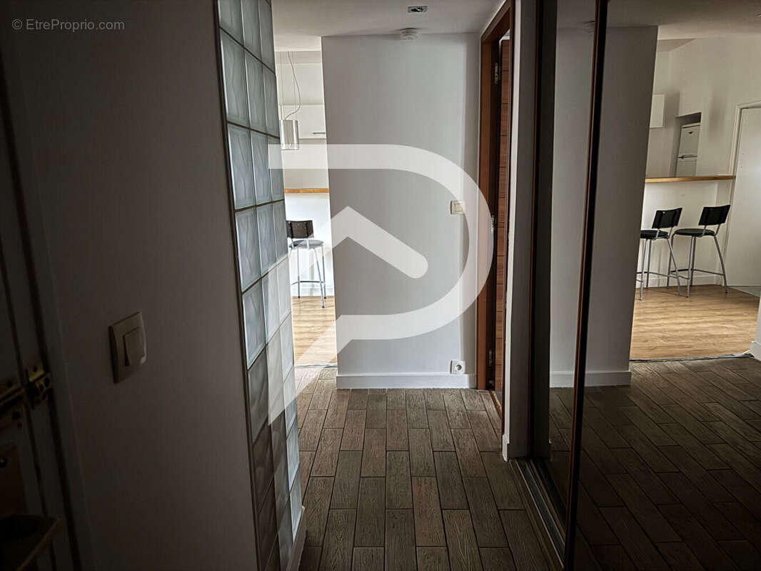 Appartement à COLOMBES