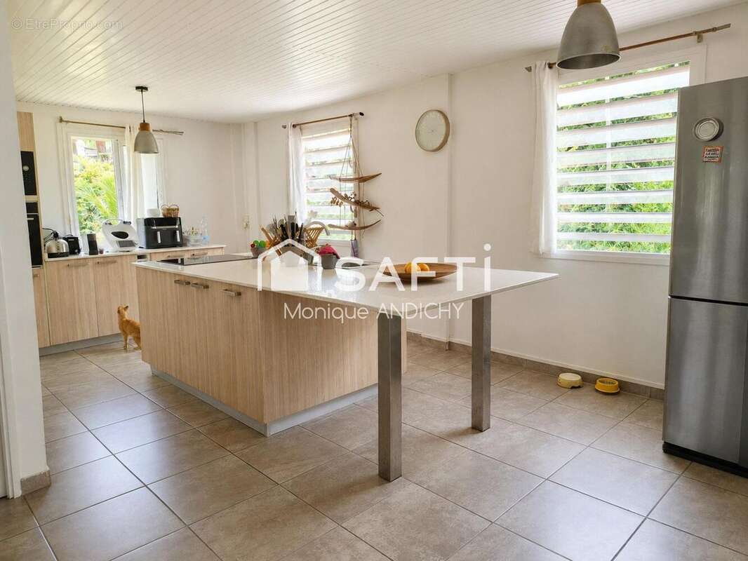 Appartement 168 m² à Saint-Joseph  - photo 5