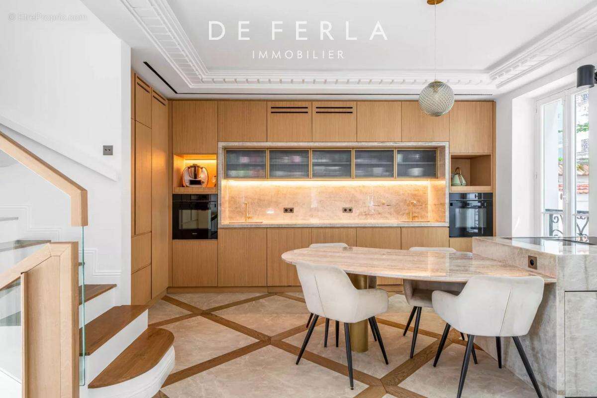 Maison à SAINT-MANDE