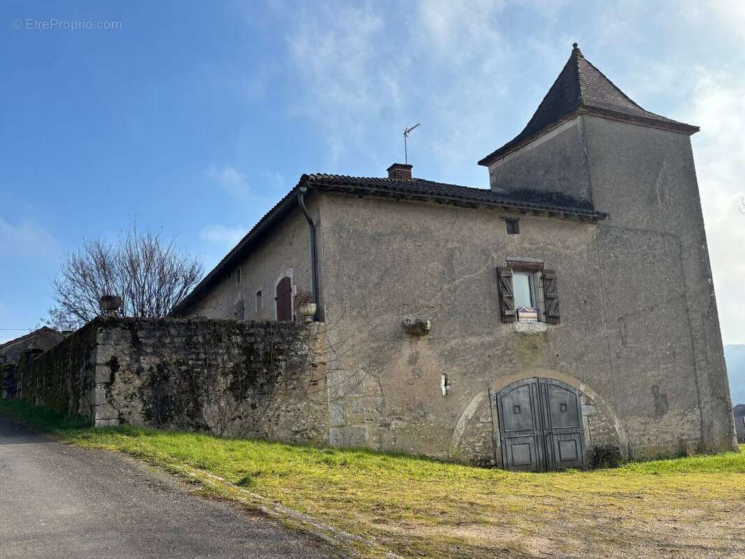 Ensemble en pierre à 5' de Cahors - photo 13