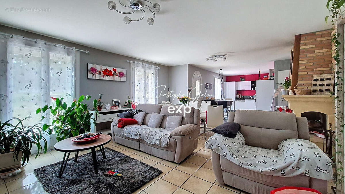 Maison 115 m² à Peyrat-De-Bellac  - photo 4