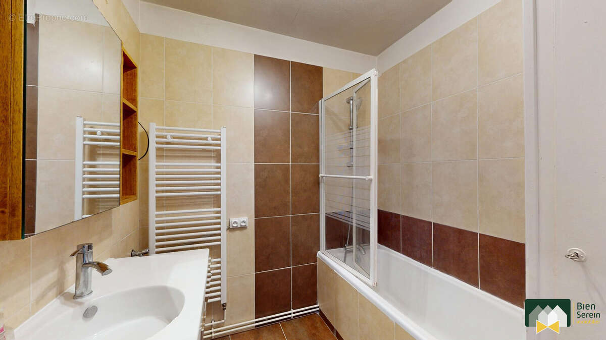 Appartement à LUCE