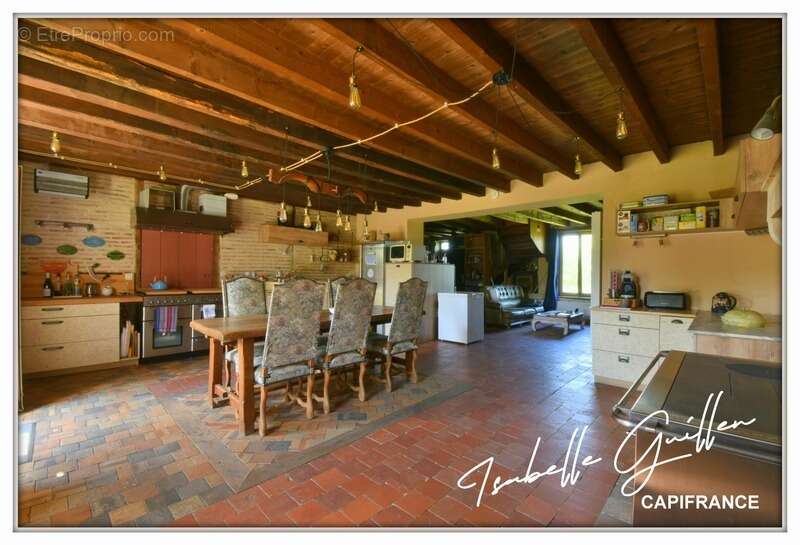 Maison de caractère à vendre 7 pièces MAISONNAIS (18) - photo 21