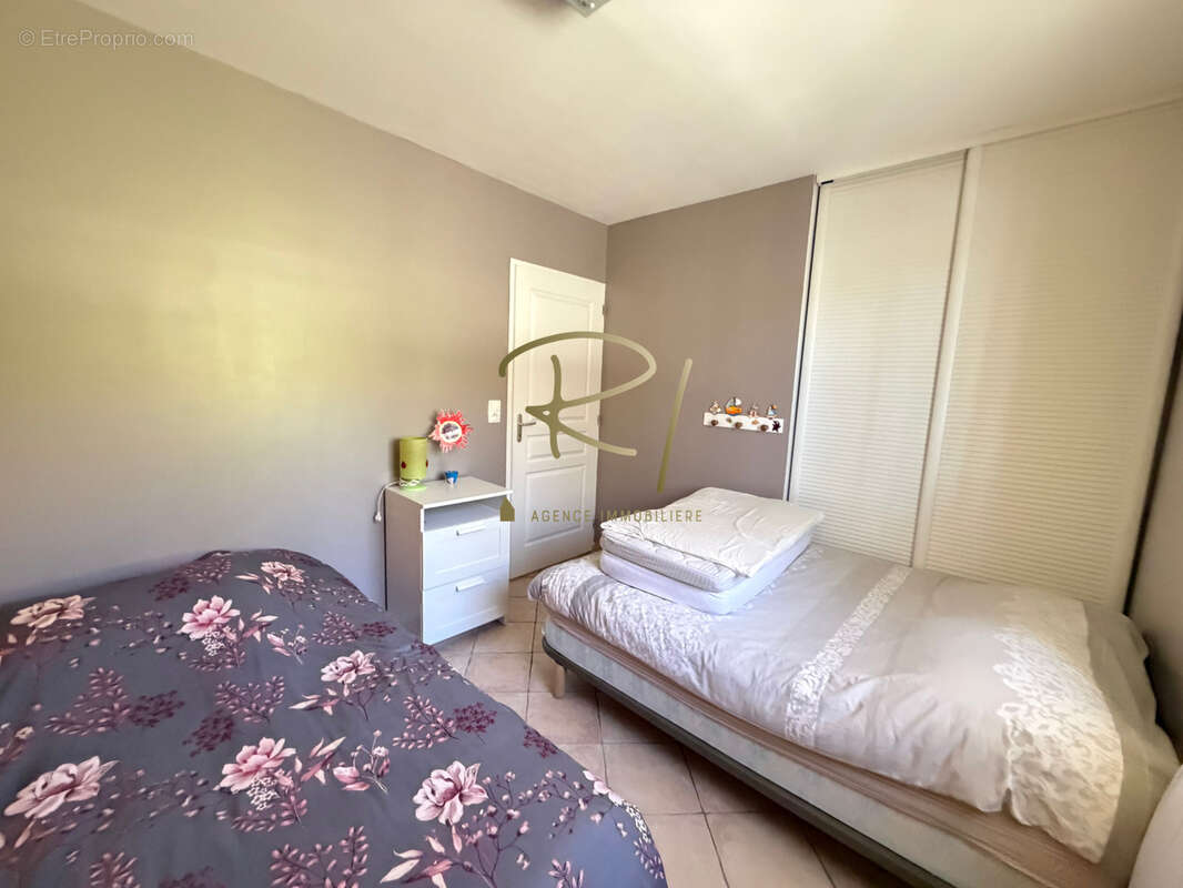 A vendre villa de plain pied-sud ardeche - photo 9