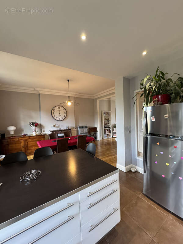 À vendre   Appartement 147 m2   3 chambres   1er étage - photo 5