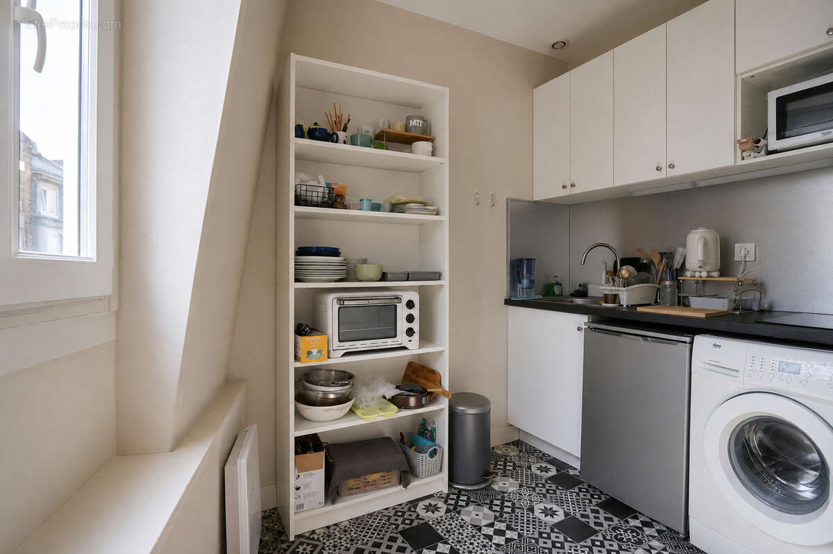 T1 Bis lumineux avec coin nuit cosy-Emplacement premium Lille - photo 2