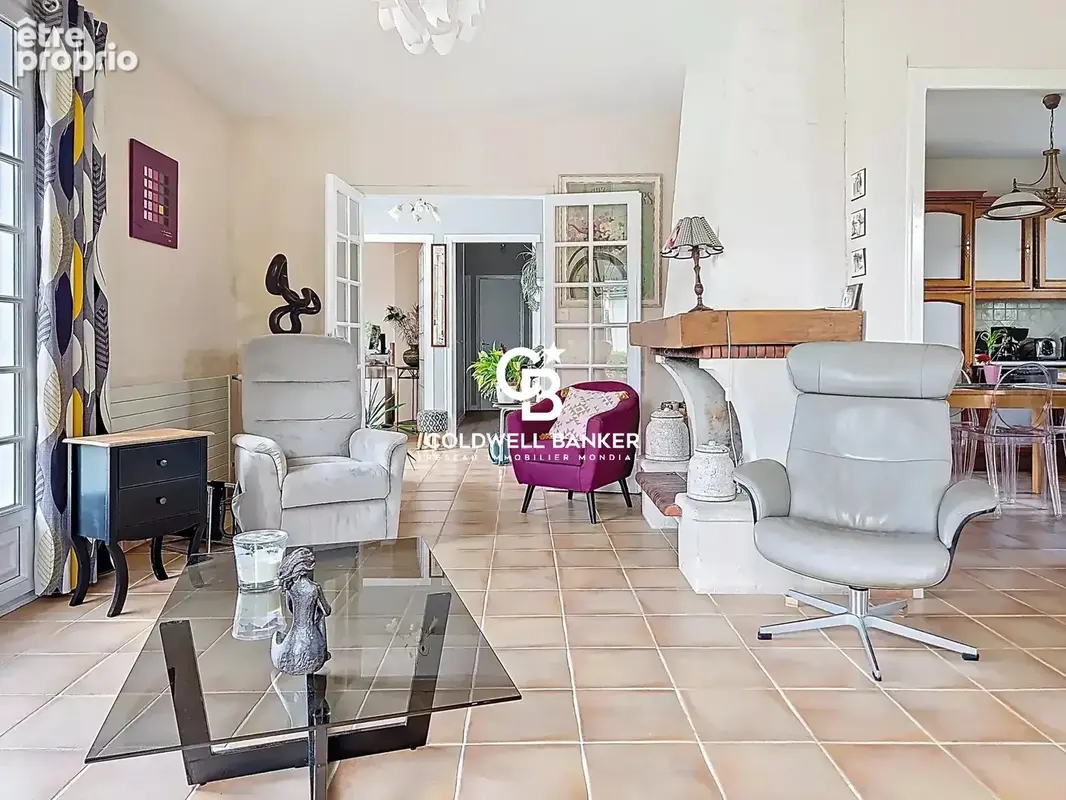 Maison contemportaine - proche des commerces - Saintes - photo 9