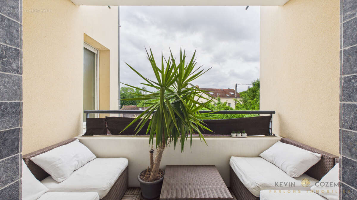 Appartement à CORBEIL-ESSONNES