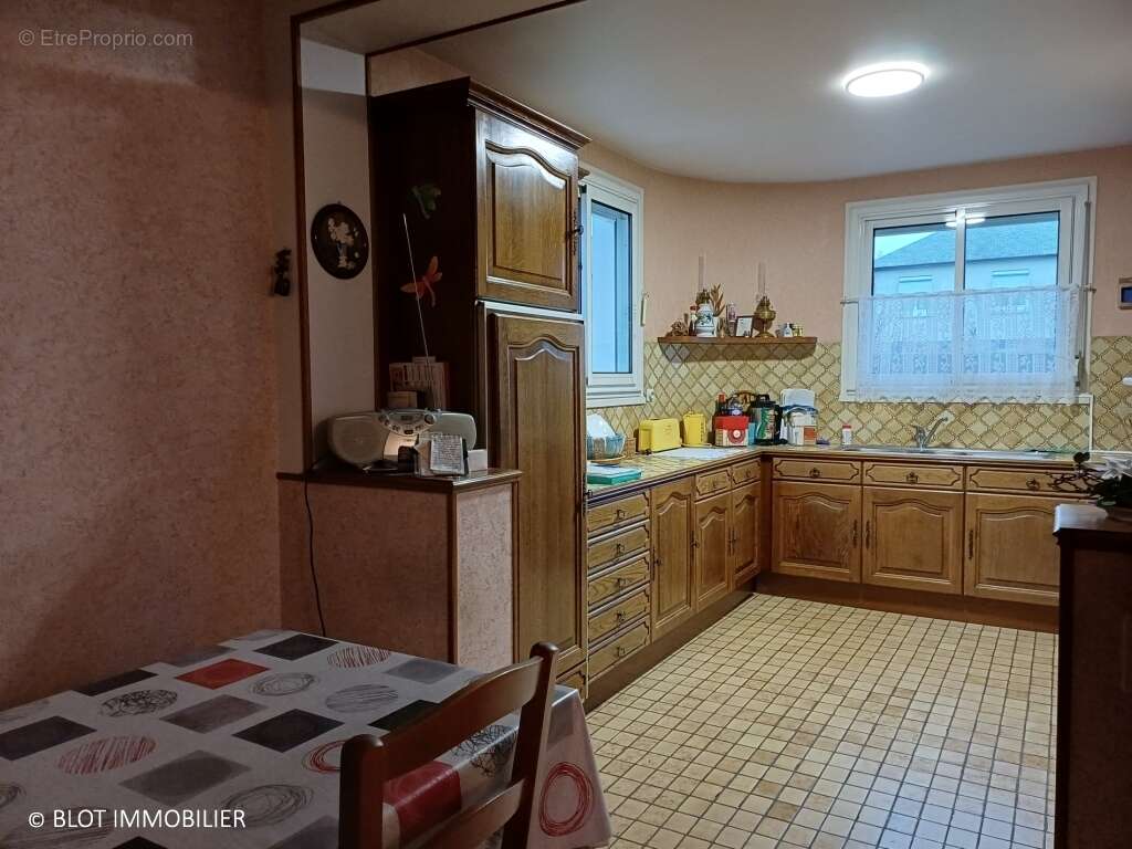 Maison à CHATEAUBOURG