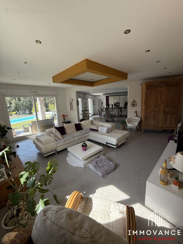 Maison à BOISSET-ET-GAUJAC