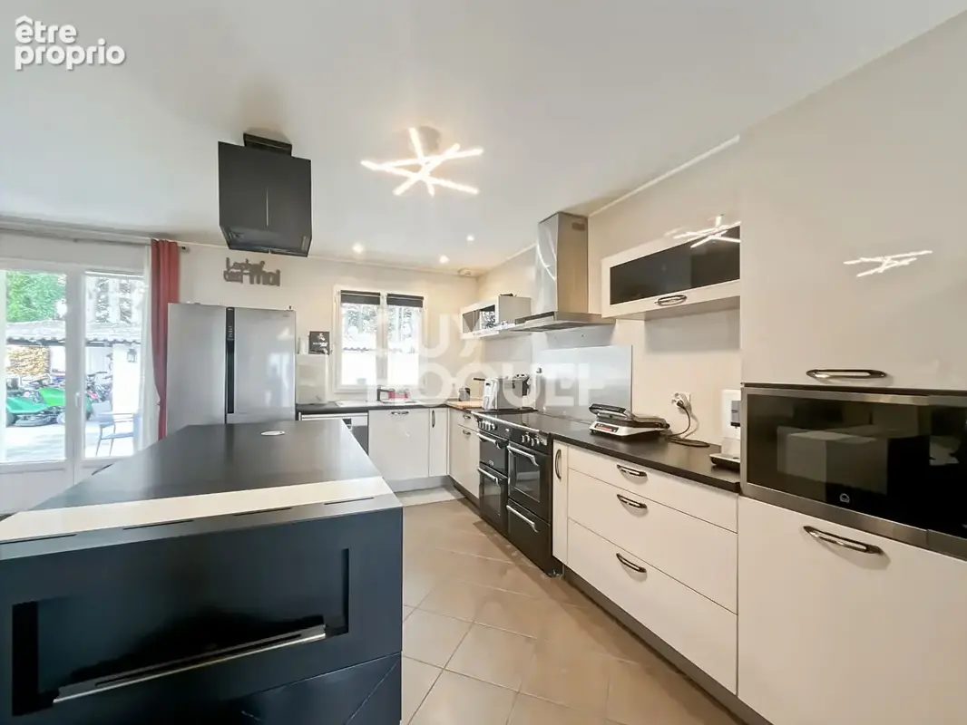 Maison récente 5 pièces à vendre à Fontenay Trésigny - photo 3