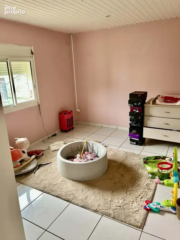 Maison sur Beausejour comprenant 2 T4 de 130M2 chacun le tout sur une parcelle où l'on peut soit construire un - photo 2