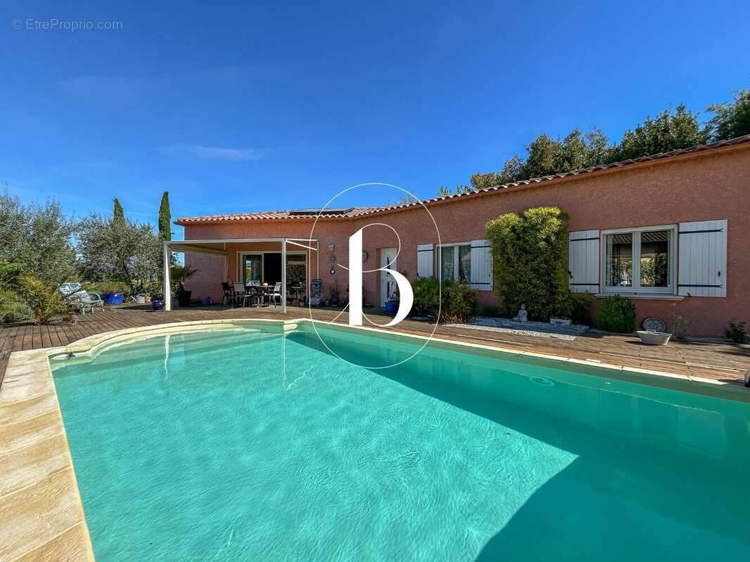 Maison 136 m² à Barjac  - photo 20