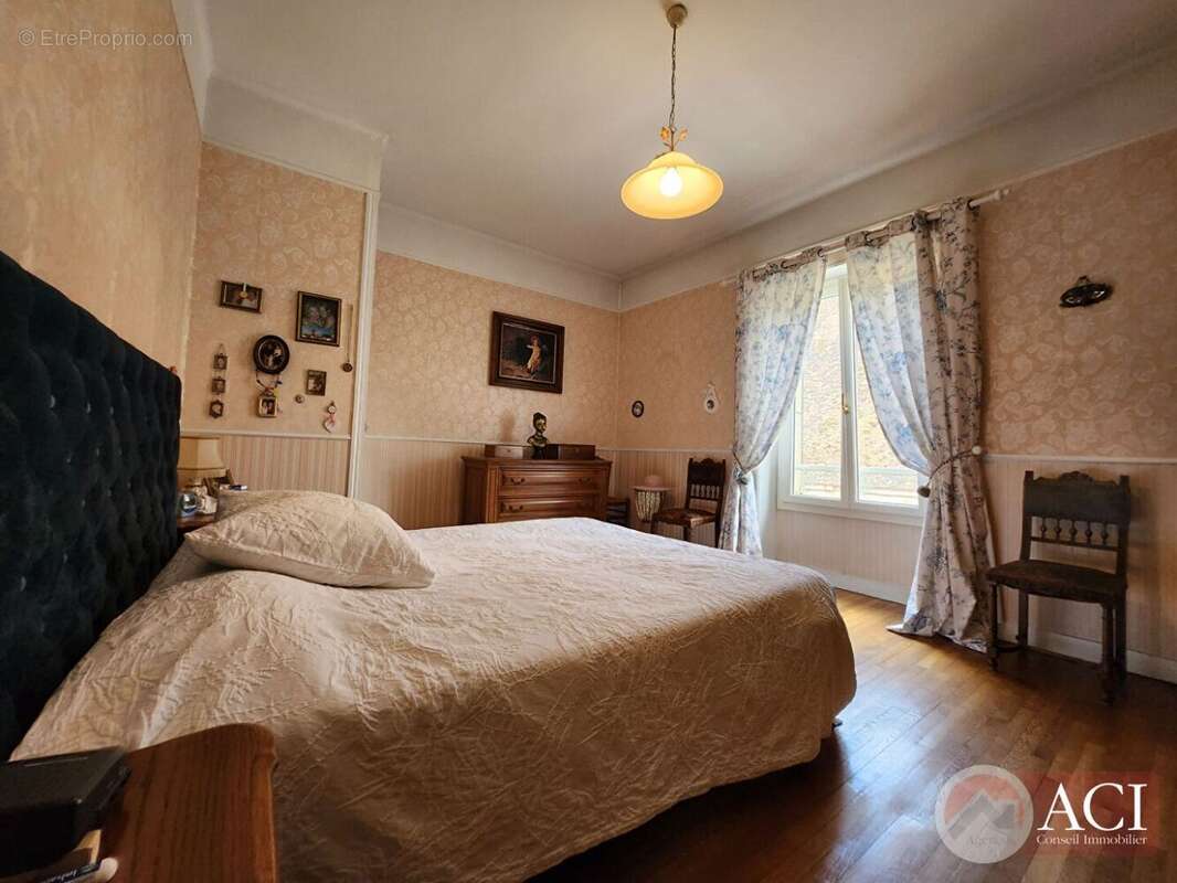 53441430e.jpg - Maison à ULLY-SAINT-GEORGES