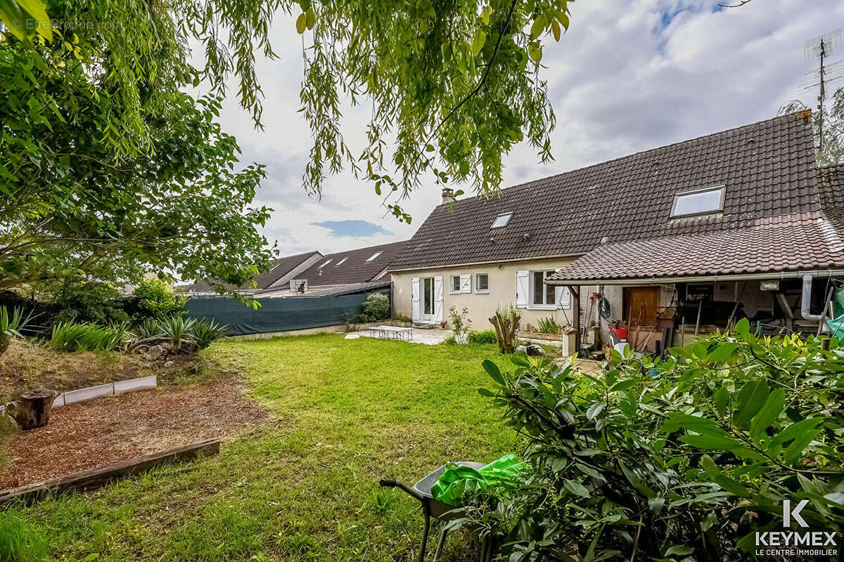 Maison familiale Bruyères Sur Oise 7 pièce(s) 118 m2, jardin, 4 chambres, gare, écoles et collège - photo 10