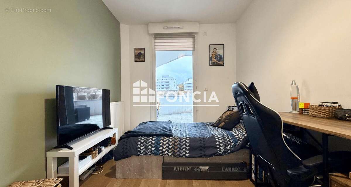 Appartement à MEYLAN