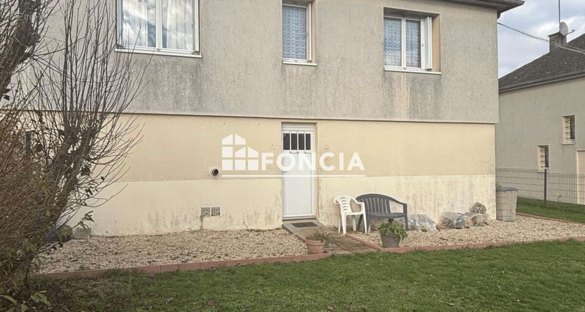 Maison à ARGENTRE