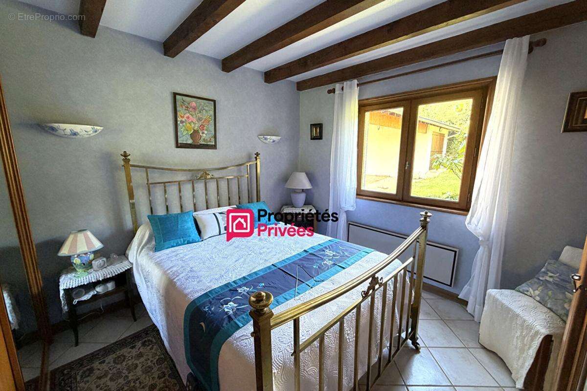 Maison à MANZAT