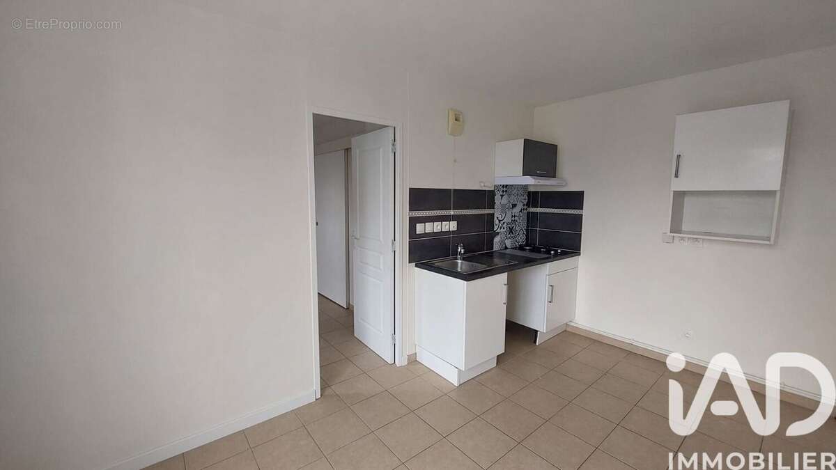 Photo 3 - Appartement à LA RICHE