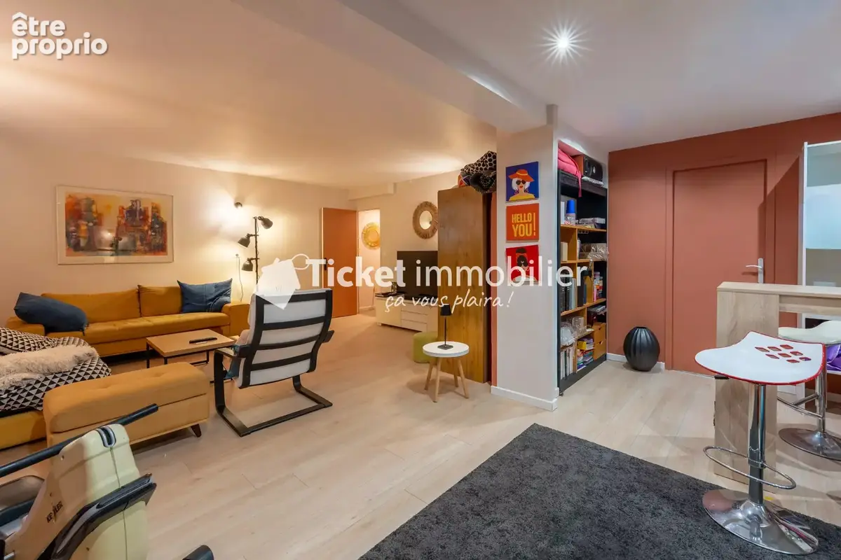 Villa 7 pièces de 304,16m2 avec piscine, carport hors couloir aérien - photo 44