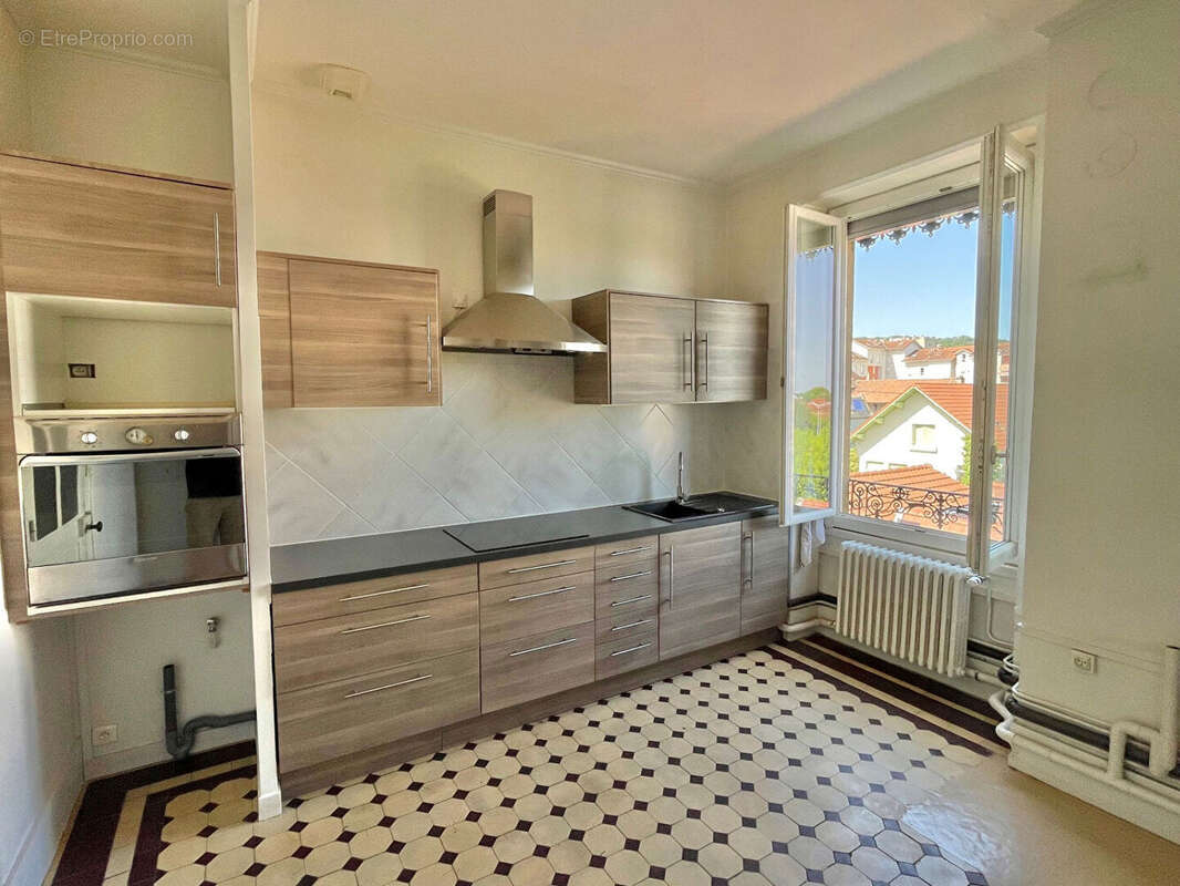 Appartement à BOURGOIN-JALLIEU